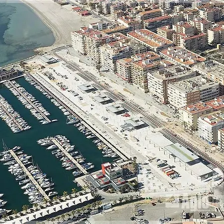 En Primera Linea De Playa Con Increibles Vistas Apartment